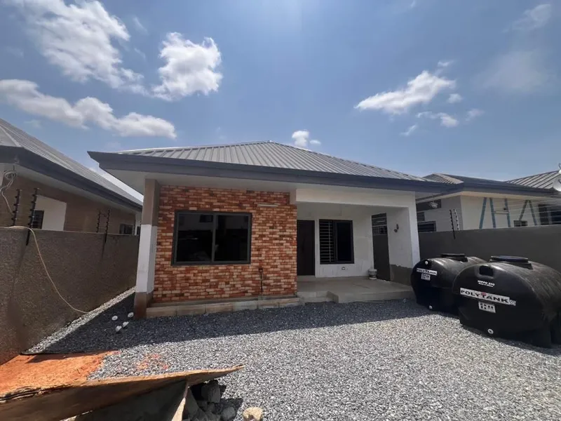 NEWLY 2 BEDROOM HOUSE FOR SALE@ OYARIFA