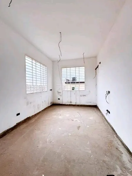 MODERN 4-BEDROOM TERRACE HOUSES photo 6
