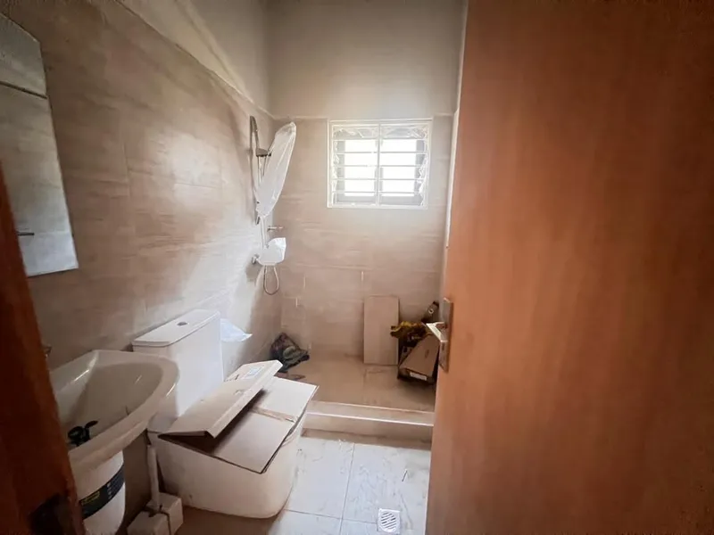 NEWLY 2 BEDROOM HOUSE FOR SALE@ OYARIFA photo 3