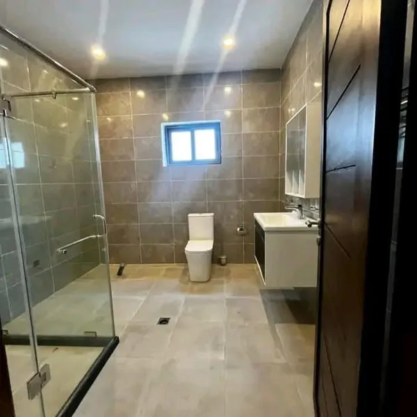 CONTEMPORARY 5-BEDTOOM VILLA HOME FOR SALE@ EAST AIRPORT photo 6