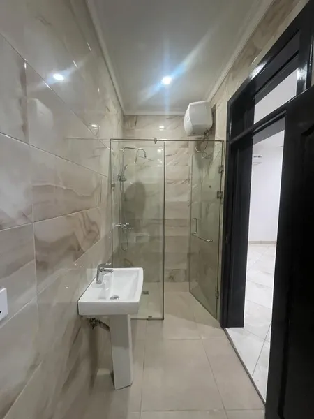 MODERN 3-BEDROOM DETACHED HOME +2BQ TO LET@ BATSONAA photo 6