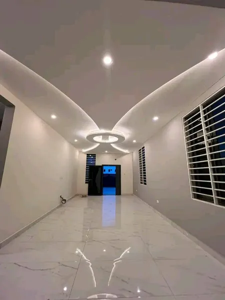 MODERN 4-BEDROOM RESIDENTIAL HOME FOR SALE@ OGBOJO photo 3
