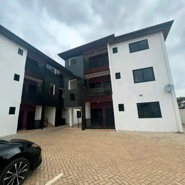 Executive 2- bedroom apartment to let@ East Legon