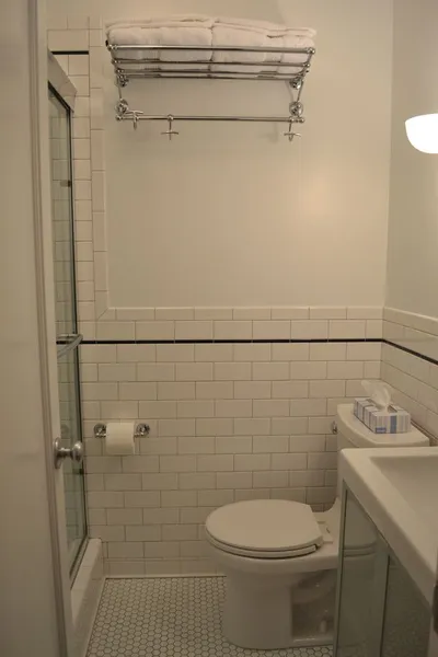SPACIOUS 1 BED/ 1 BATH APARTMENT IN DOWNTOWN PALO ALTO photo 12