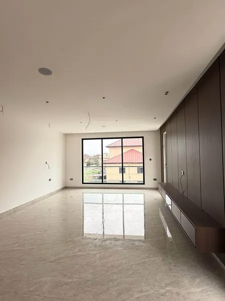 modern 4bedroom townhouse for sale@ adjringanor photo 11