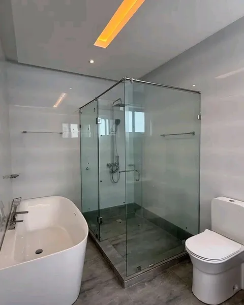 LUXURU 4-BEDROOM DETACHED HOME TFOR SALE@ SPINTEX photo 8