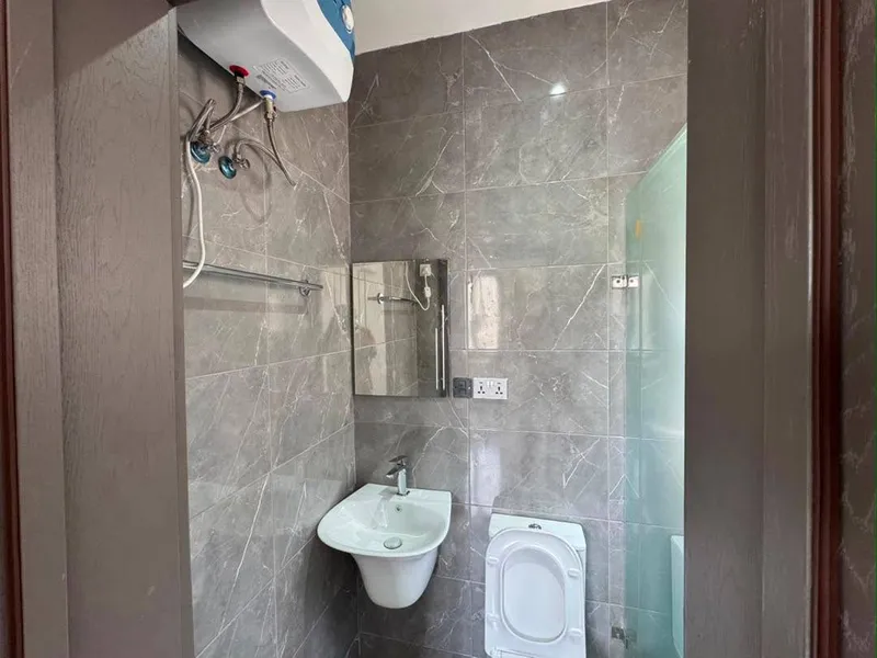 EXECUTIVE3-BEDROOMDETACHED HOUSE FOR SALE@ AMRAHIA photo 10