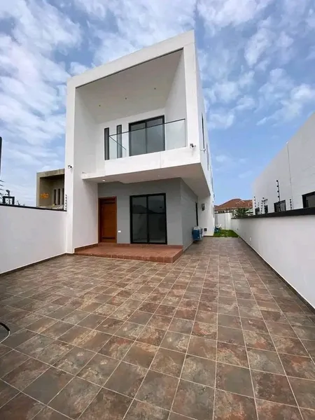 MODERN 2BDROOM RESIDENTIAL HOUSE FOR SALE@SPINTEX