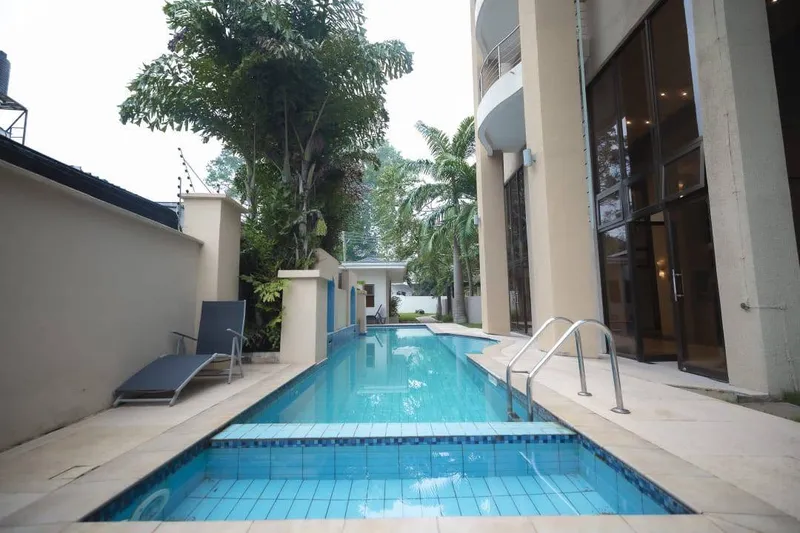 MODERN 1-BEDROOM APARTMENT FOR SALE@ CANTONMENT photo 5