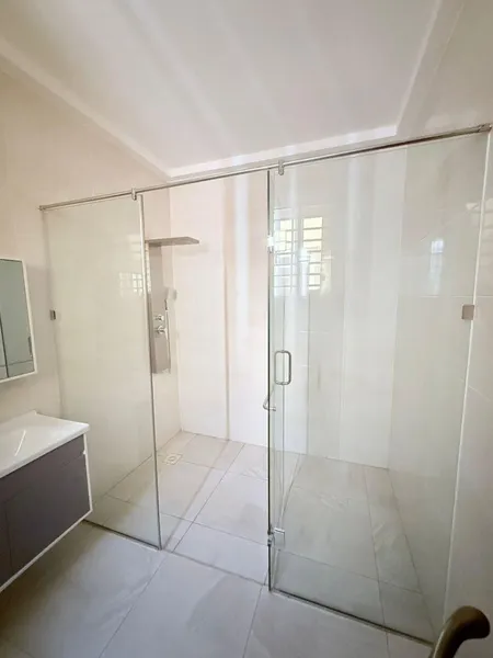 MODERN 3 BEDROOM HOUSE FOR RENT@ EAST AIRPORT photo 10