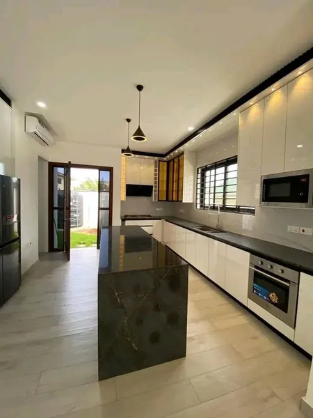 MODERN 2BDROOM RESIDENTIAL HOUSE FOR SALE@SPINTEX photo 13