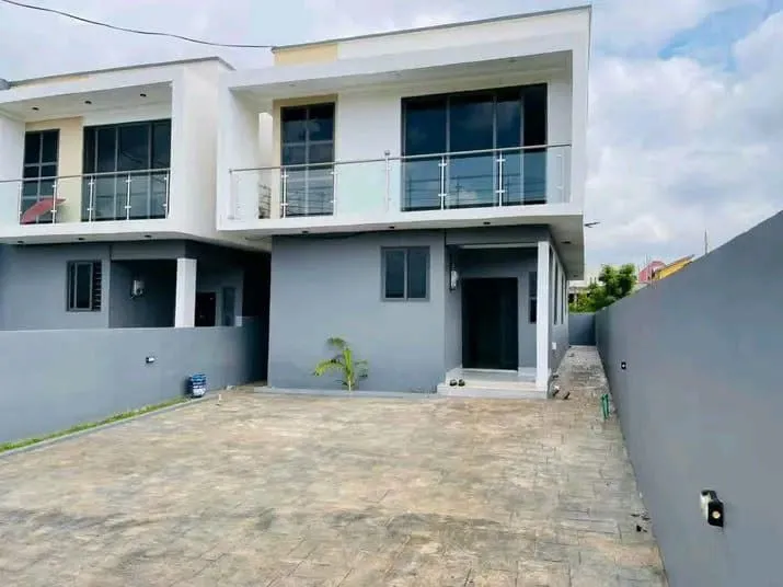 MODERN 3-BEDROOM HOME FOR SALE@ EAST LEGON HILL