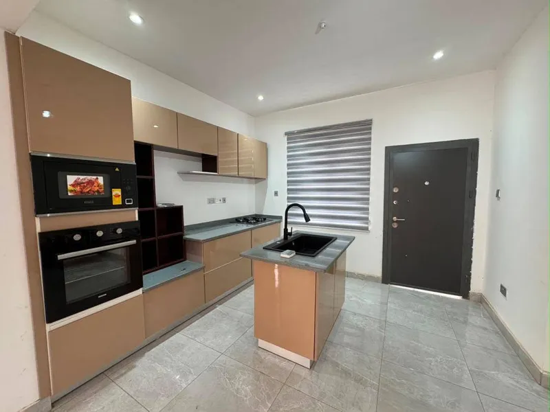 EXECUTIVE3-BEDROOMDETACHED HOUSE FOR SALE@ AMRAHIA photo 12