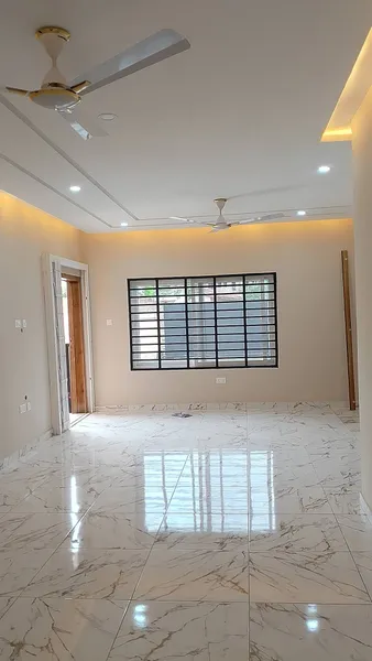 SPACIOUS2-BEDROOM APARTMENT TO LET@ ADJRINGANOR photo 6