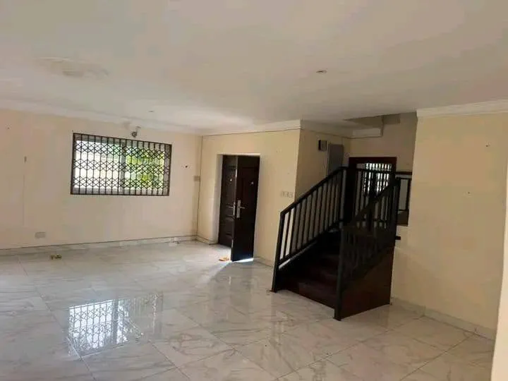 RENOVATED 4BEDROOM RESIDENTIAL HOME TO LET@ CANTONMENT photo 12