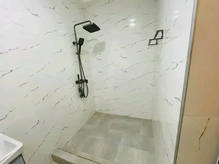 MODERN 3-BEDROOM HOME FOR SALE@ EAST LEGON HILL photo 3