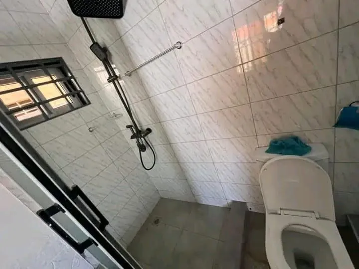 MODERN 3-BEDROOM HOME FOR SALE@ EAST LEGON HILL photo 10