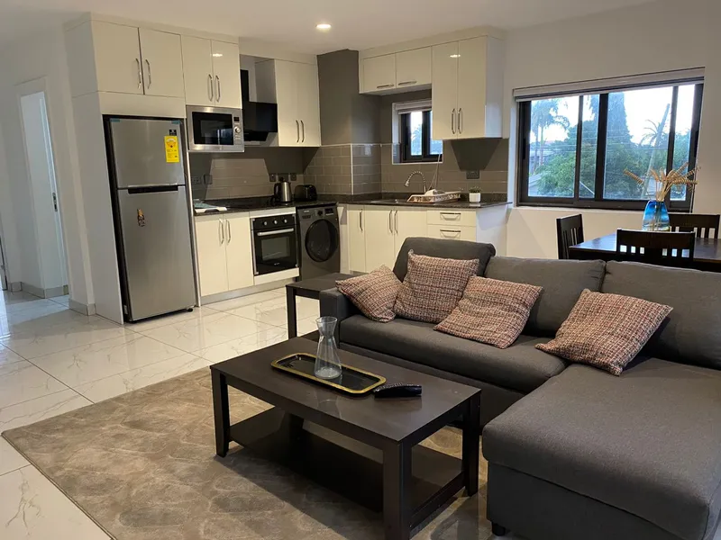 luxury 1-bedroom serviced apartment to let@ North labone photo 5