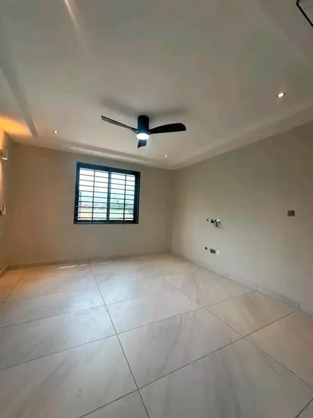 LUXURY 2-BEDROOM FLAT TO LET@ SPINTEX photo 10