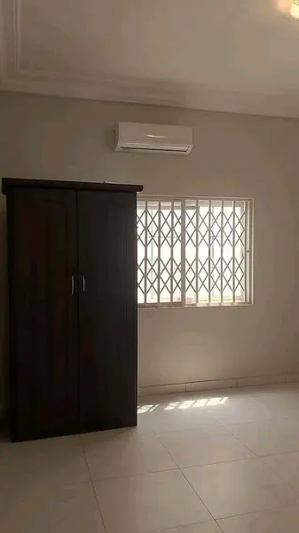 EXECUTIVE 4-BEDROOM TOWNHOUSE FOR SALE@ CANTONMENT photo 6