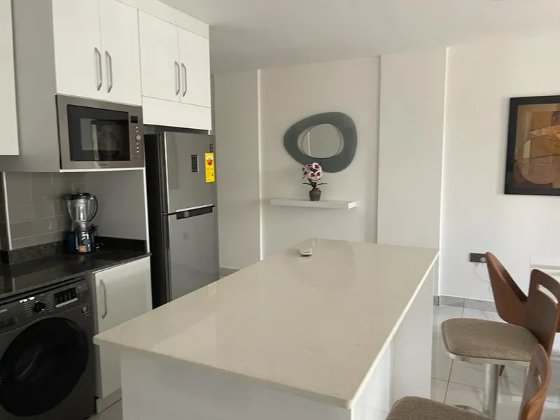 luxury 1-bedroom serviced apartment to let@ North labone photo 14