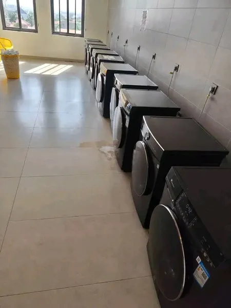 LUXURIOUS 2-BEDROOM SERVICED APARTMENT TO LET@ EAST LEGON photo 9