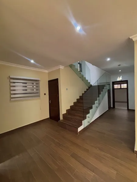 ULTRA MODERN 5-BEDROOM TOWNHOME+BQ FOR SALE@ CANTONMENT photo 19