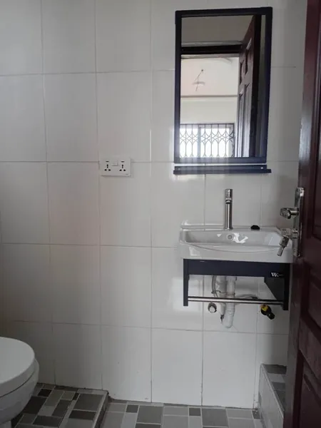 MNI 3 BEDROOM HOUSE FOR RENT @ SPINTEX MANET photo 5