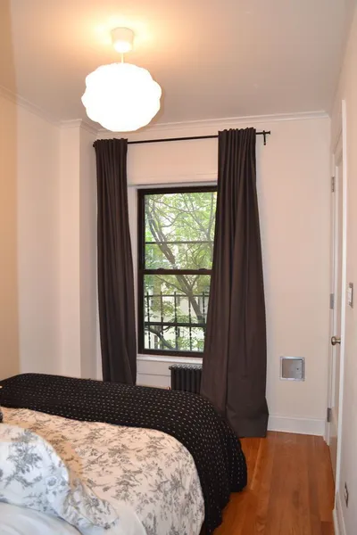 SPACIOUS 1 BED/ 1 BATH APARTMENT IN DOWNTOWN PALO ALTO photo 8